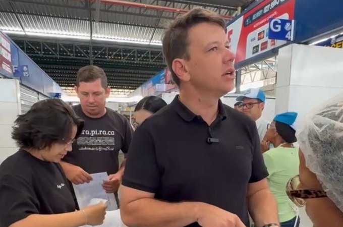 Vereador Vavazinho acompanha fiscalização da Prefeitura e ouve demandas de permissionários no Mercado Público de Arapiraca