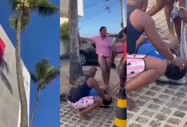 Vendedor morre após cair de coqueiro em praia