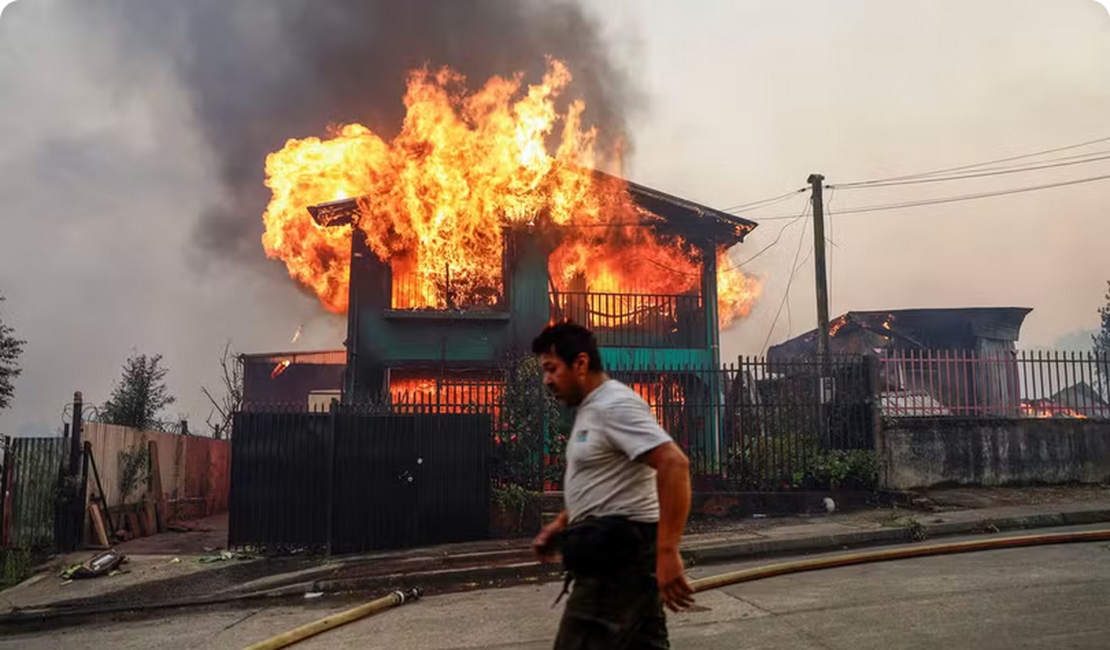 Incêndios no sul do Chile deixam mortos e mais de 50 mil desalojados