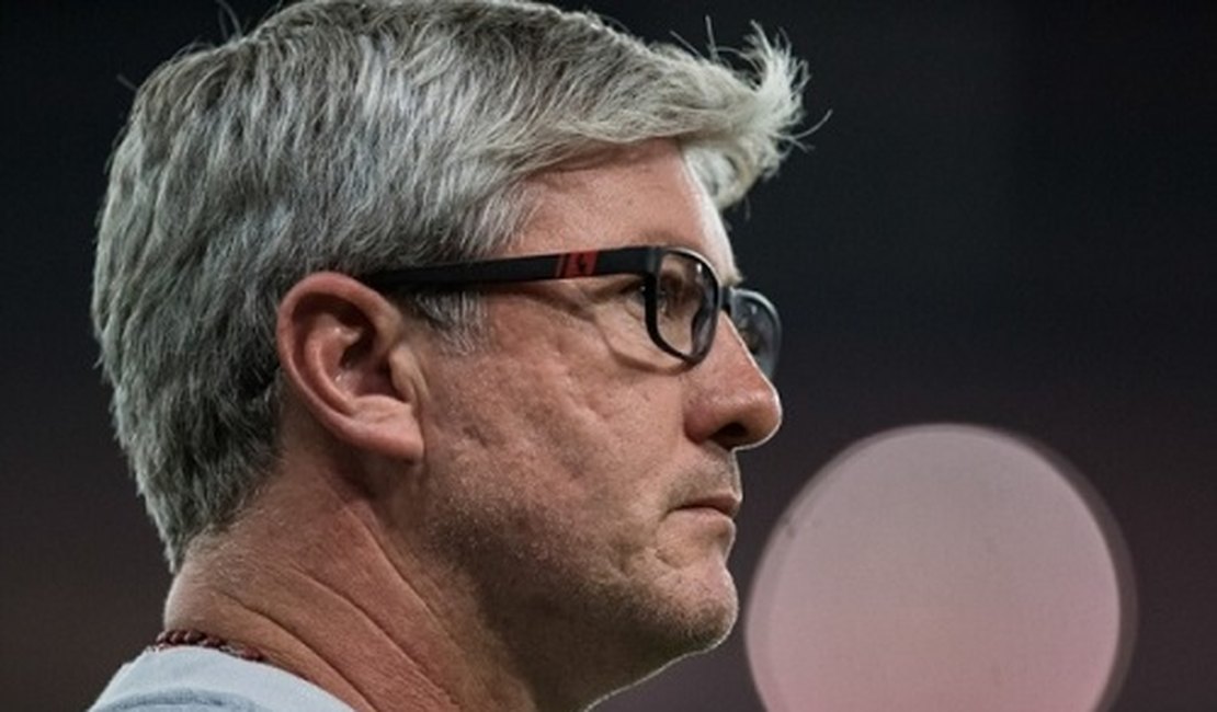 Técnico do Inter é demitido após derrota para o CSA
