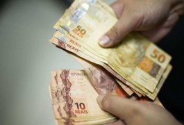 Correspondente bancária é presa por causar prejuízo de mais de R$ 200 mil com desvio de pagamentos e empréstimos no Sertão