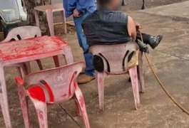 Cliente é amarrado à cadeira após comer pastéis e se recusar a pagar