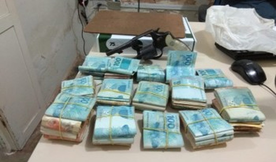 Polícia prende demais suspeitos de roubar R$ 145 mil da casa de um empresário em Olho D'Água das Flores