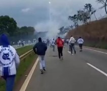 Organizadas de Palmeiras e Cruzeiro se enfrentam em rodovia de Minas Gerais