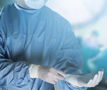 Concurso para médicos oferece salários de até R$ 11,5 mil