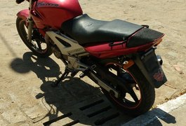 Após denúncias, Força Tática recupera moto roubada em Arapiraca