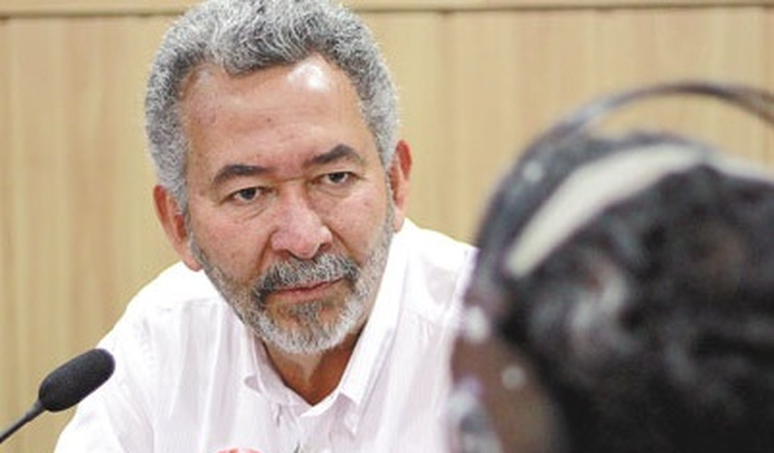Paulão acusa Rogério Teófilo de alterar finalidade de recursos destinados a agricultores