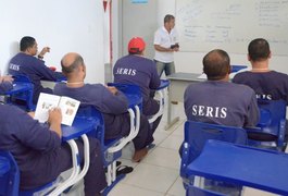 Reeducandos do presídio do Agreste conquistam prêmio de redação da Defensoria Pública da União