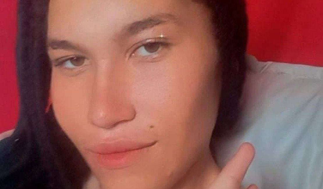 Jovem transsexual é encontrada morta em vestiário de quadra de esportes em Major Izidoro