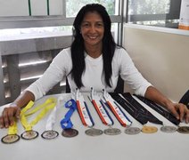 Aluna de Comunicação da Ufal conquista medalhas de ouro, prata e bronze na Irlanda do Norte