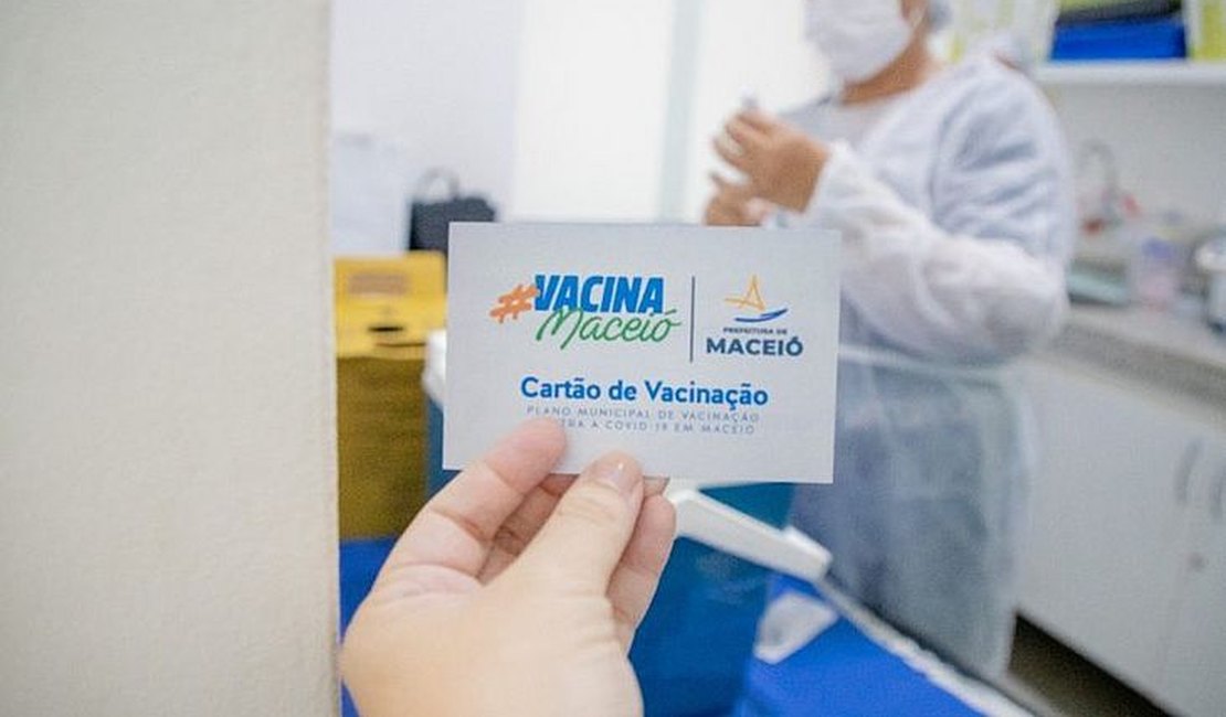 Sem doses do imunizante, Maceió suspende vacinação contra Covid 19 para todos os públicos