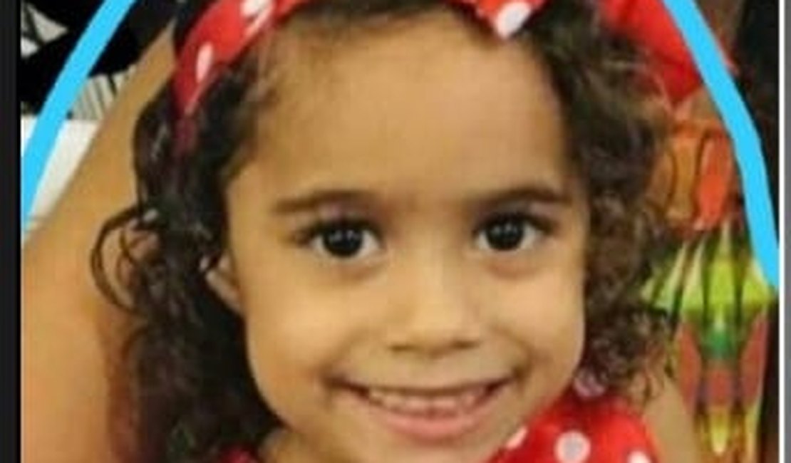 Morre no HGE a menina de 4 anos atacada por Pitpull