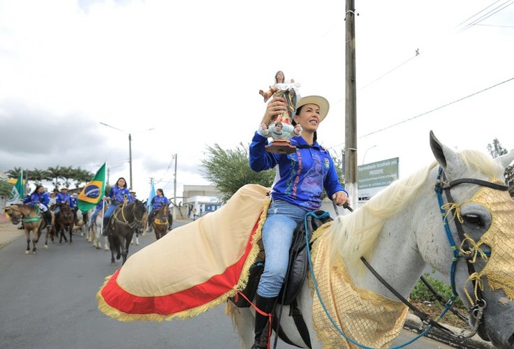 ALE aprova projeto que reconhece como Patrimônio Cultural a Cavalgada de N. Sra. do Bom Conselho