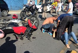 Choque entre três motos deixa três feridos e congestiona Ladeira Geraldo Melo
