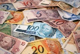 Prefeitura de Arapiraca libera salário de abril para servidores