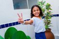Com apenas 10 anos, aluna de escola pública de Alagoas viraliza pela fluência em inglês