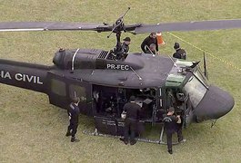 Helicópteros da polícia são atingidos durante operação no RJ