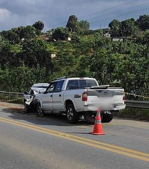 Acidente na BR 104 deixa um morto e três feridos, em São José da Laje