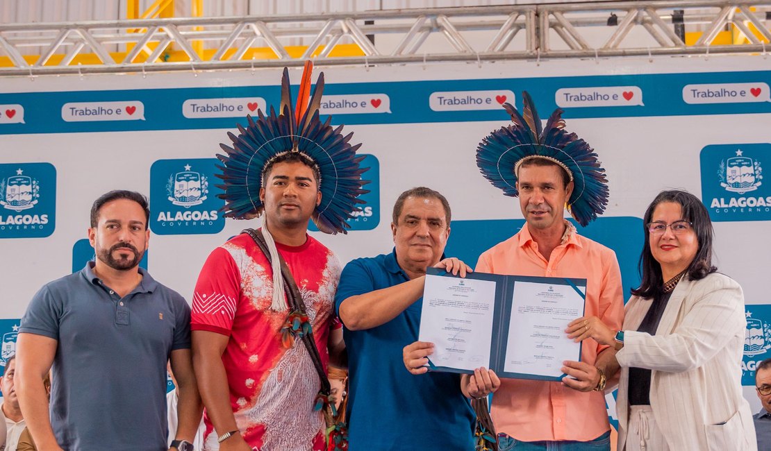 Governo de Alagoas inaugura escola indígena na aldeia Karuazu, em Pariconha