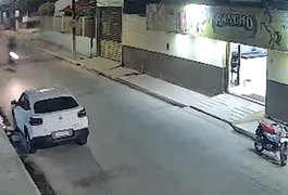 Motociclista sofre acidente ao passar em alta velocidade por quebra-molas em Arapiraca