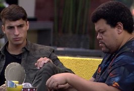 Felipe confessa para Babu: 'Quero muito que a Flayslane fique'