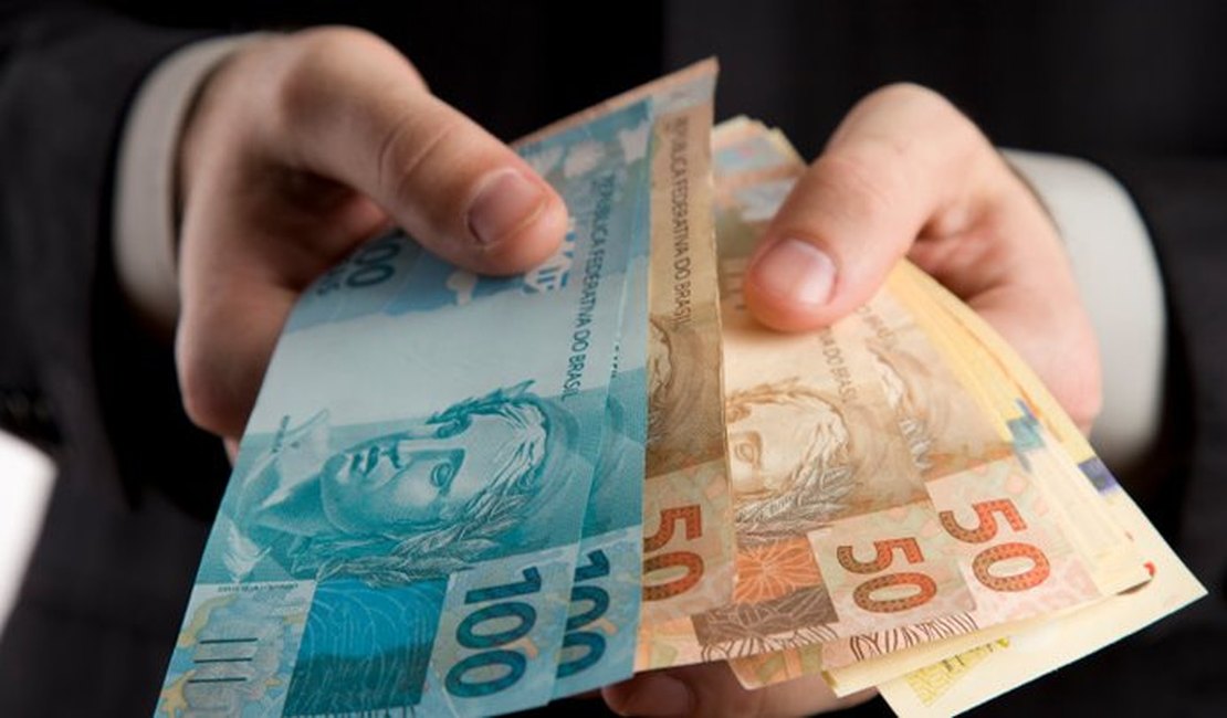 Começa nesta quinta o pagamento do PIS aos nascidos em outubro