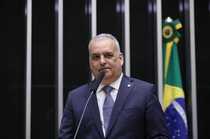 Alfredo Gaspar celebra rejeição de Messias no Senado e chama resultado de 'derrota humilhante' de Lula