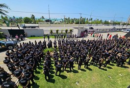 Polícia Civil de Alagoas empossa 300 novos agentes e escrivães