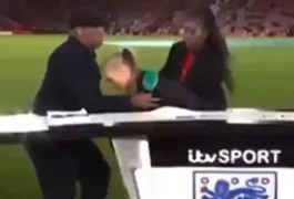 Jornalista desmaia durante transmissão ao vivo e é salva por ex-jogador