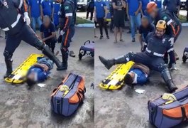 Socorrista do SAMU cai sobre paciente durante atendimento à vítima de acidente