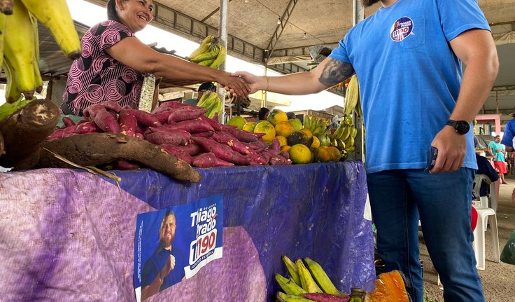 Delegado Thiago Prado percorre bairros de Maceió em Caravana Alagoas Merece Mais