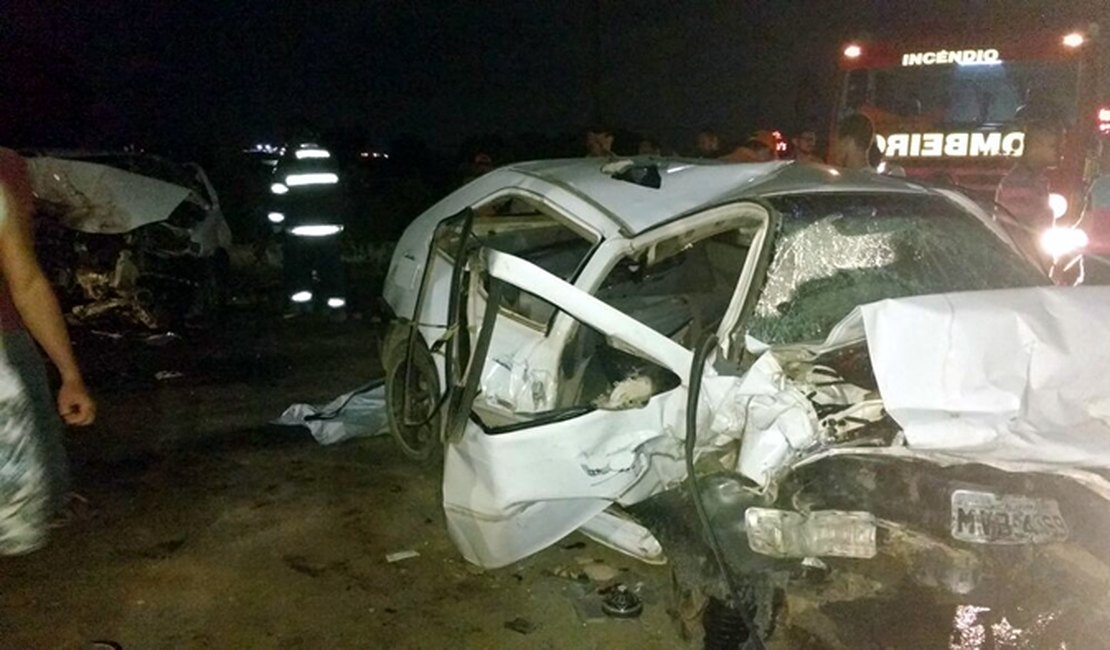 [Vídeo] Grave acidente deixa criança morta e feridos na AL-220, em Arapiraca