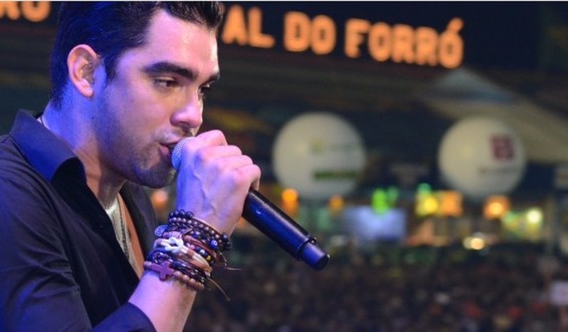 Gabriel Diniz cancela show ao ver jovem ser degolado na frente do palco