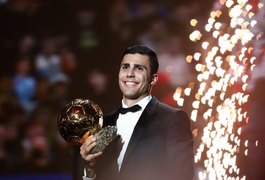 Rodri do Manchester City desbanca Vini Jr. e é eleito melhor jogador do mundo