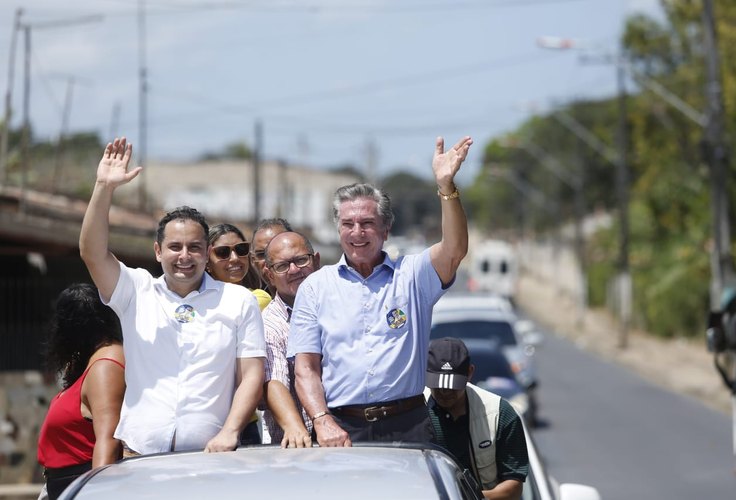 Collor volta à cena para fortalecer campanha do filho para deputado federal