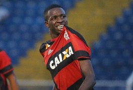 Vinicius Jr recorda estreia no Flamengo: “Dia mais nervoso da minha vida”