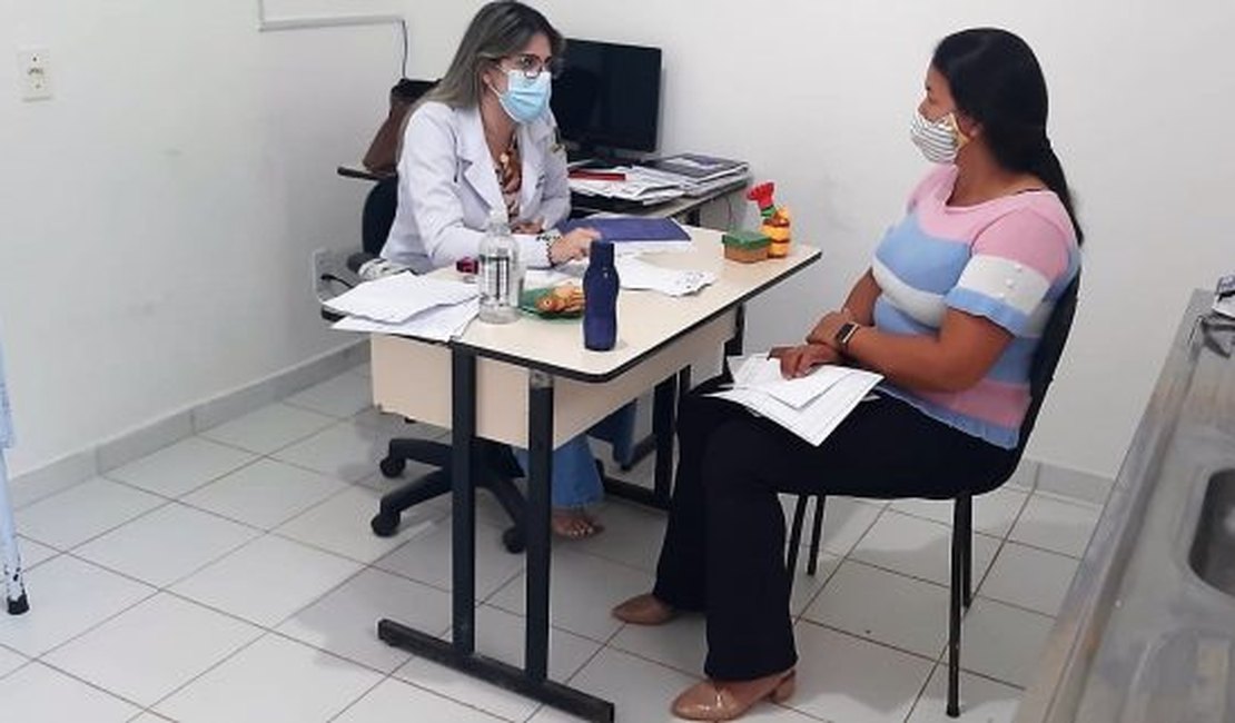 Secretaria de Saúde de Penedo intensifica prevenção e combate ao câncer em mulheres