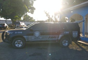 Homem é agredido e preso por estupro de vulnerável após apalpar as nádegas de criança, em Arapiraca