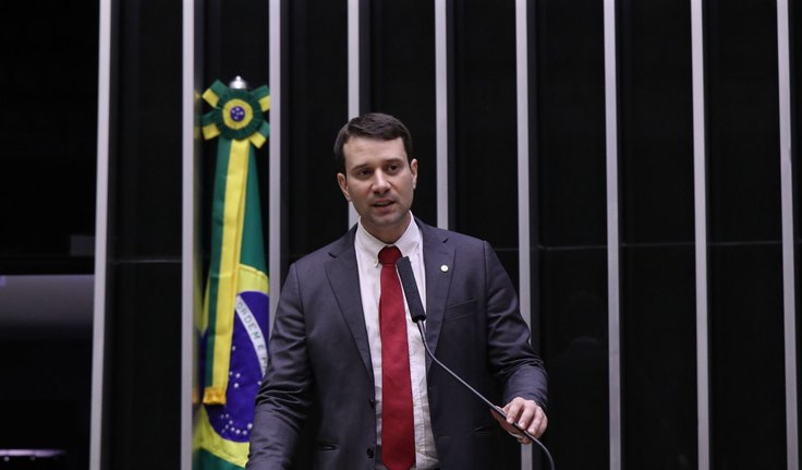 Deputado Daniel Barbosa enaltece personalidades alagoanas em artigo sobre o Dia Internacional da Mulher