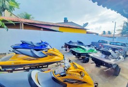 Marinha apreende seis motos aquáticas durante ação em Maragogi