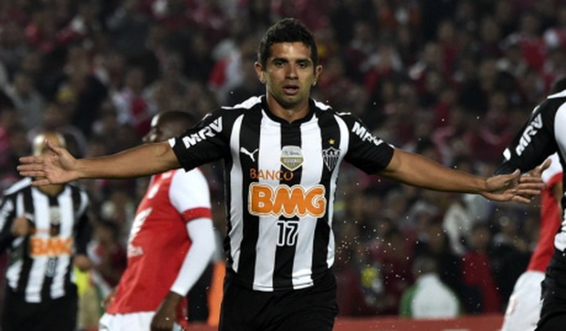Corinthians negocia com Guilherme, ex-Galo