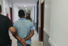 Homem que tentou matar motorista de app e passageira em Craíbas é preso em Penedo