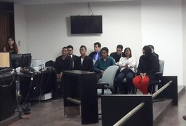 Amiga de Franciellen estava no apartamento e diz que a viu após tortura: 'Estava com lesões e cabelo cortado'