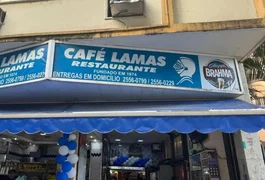 Incêndio atinge restaurante Lamas, o mais antigo em atividade no Rio