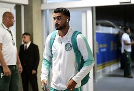 Jefté, do Palmeiras, testa positivo para substância proibida e é suspenso provisoriamente