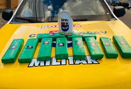 Indivíduo de 26 anos é preso com aproximadamente 8 kg de maconha em veículo, em Arapiraca