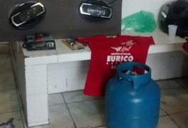 Acusado de arrombamento e furto é preso em Penedo