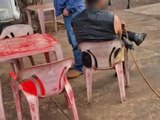 Cliente é amarrado à cadeira após comer pastéis e se recusar a pagar