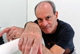 Ney Matogrosso revela de quem era o 'nude' vazado em seu instagram