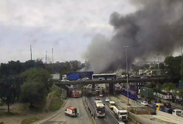 Sobe para 10 total de veículos incendiados hoje no Rio de Janeiro